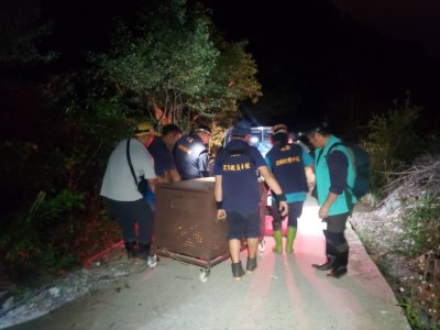 卓溪入侵黑熊再度掠食犬隻 ，巡護隊員險遭攻擊防衛擊槍，黑熊緊急送醫仍不幸身亡，後續協助部落減少人熊衝突。